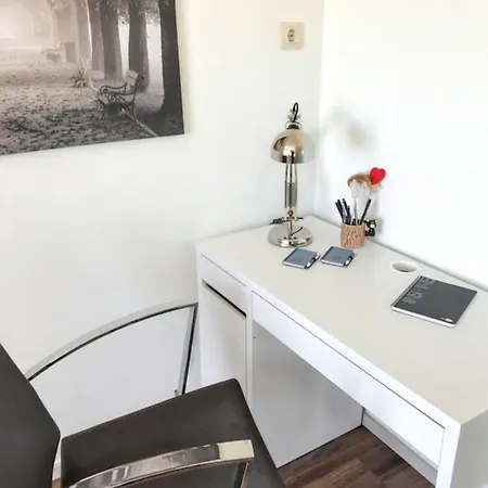 Spacious In With Sea View - 160 Sqm Apartamento *